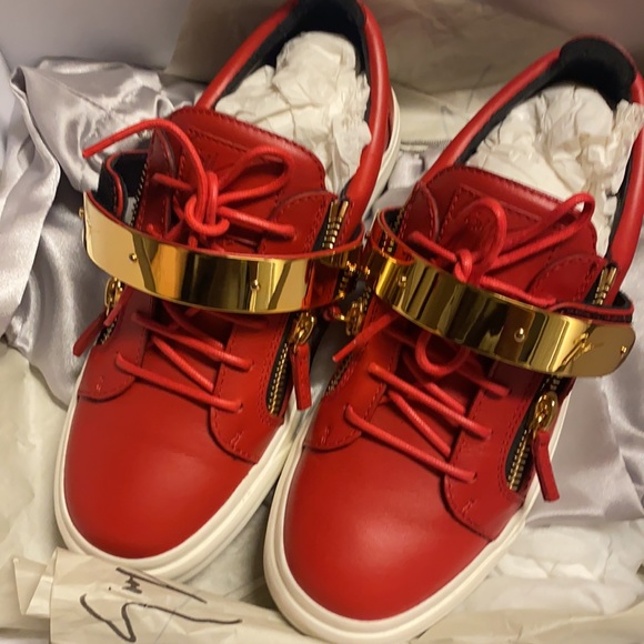 Giuseppe Zanotti Shoes Giuseppe Zanotti Size 75 M Poshmark